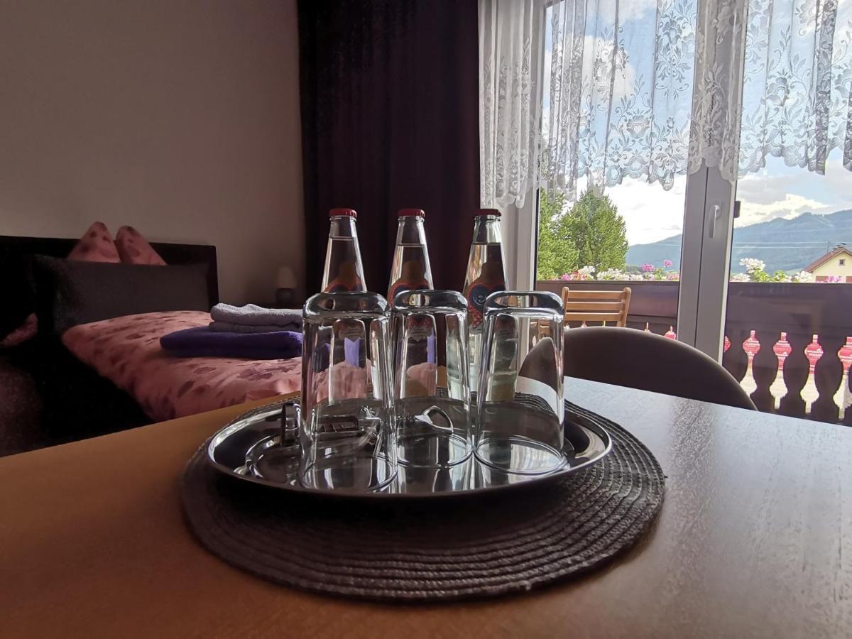 Haus Bergblick Fruehstueckspension Oberort Eksteriør bilde